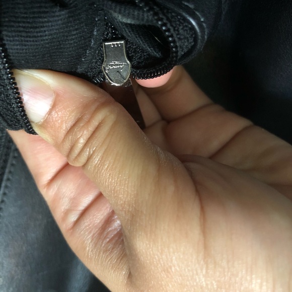 SOLD!!!!!chanel in the business flap - Picture 6 of 12